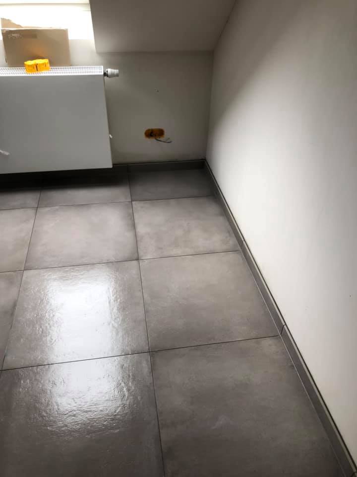 Thijs Cardon Algemene Karweien glanzende tegel