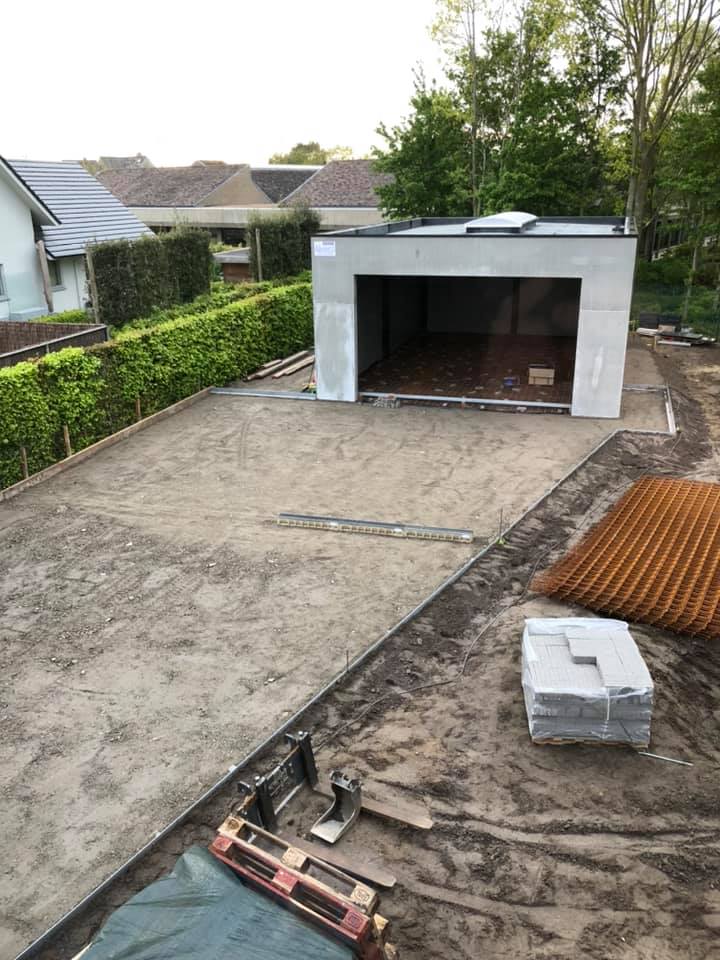 Thijs Cardon Algemene Karweien oprit aanleggen 1