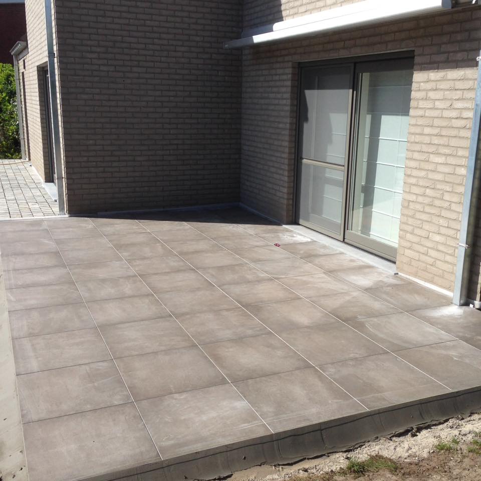 Thijs Cardon Algemene Karweien terras huis